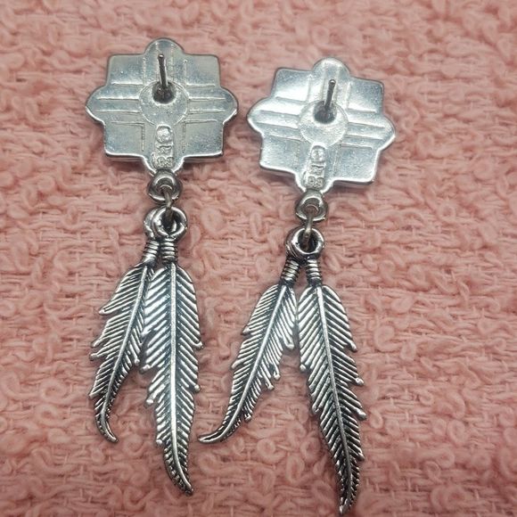 Silver-tone and Turquoise Center Stone w/ Red Hearts and Feather Dangle Earrings - Picture 3 of 5